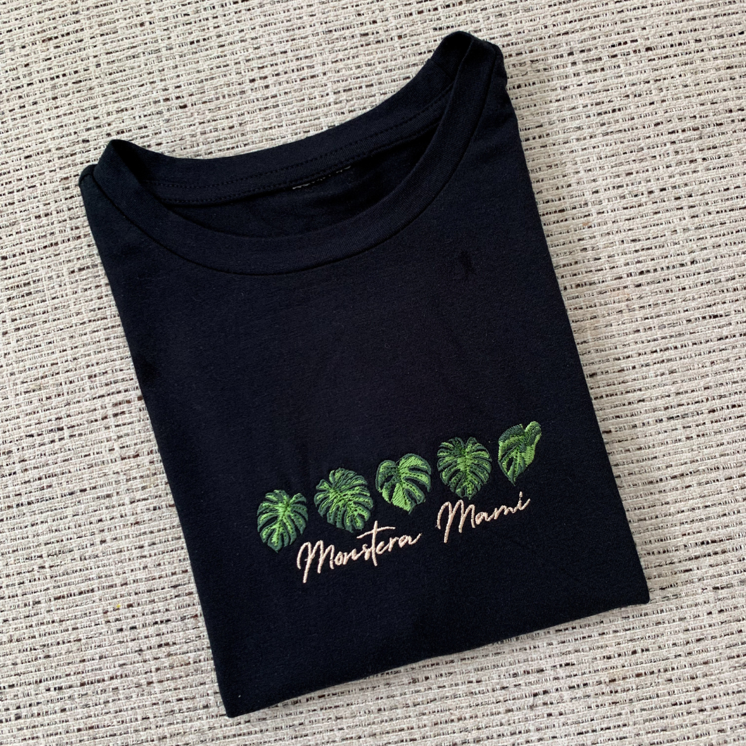 Monstera Mami Cropped Tee